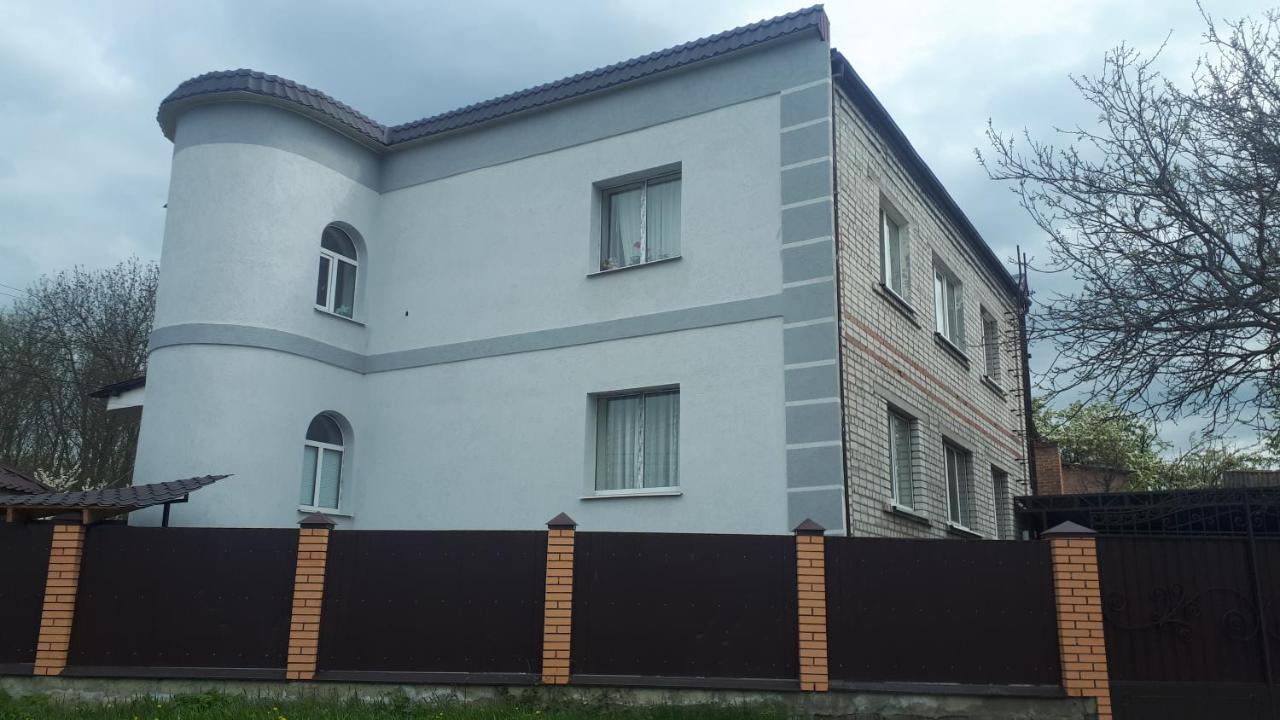 Окремі Номери В Гостьовому Будинку Типу Guest House Kirovograd Exterior foto